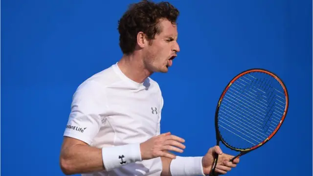 Andy Murray reacts