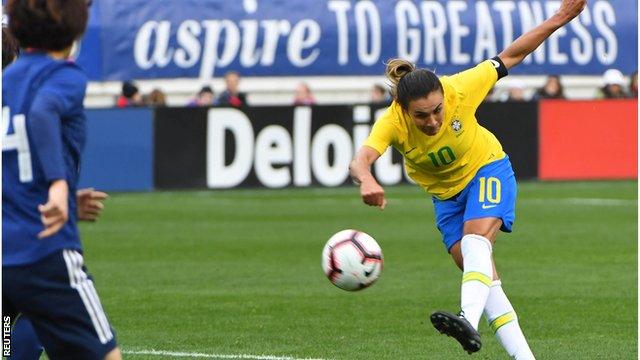 The biggest prizes have eluded Brazil's Marta - she lost in Olympic finals in 2004 and and 2008, and was a World Cup runner-up in 2007