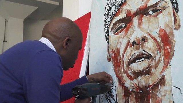 Artist Mbongeni Buthalezi at work