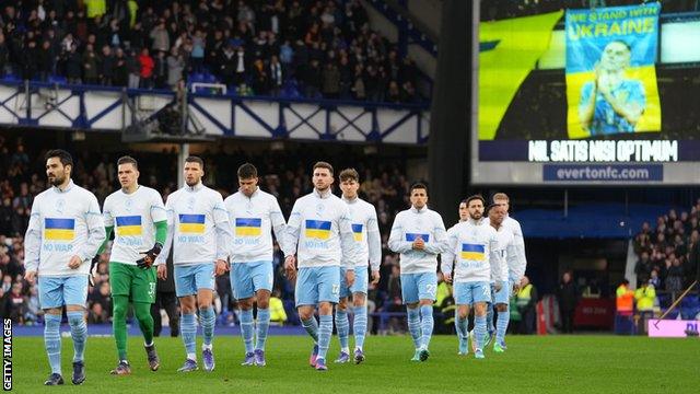 The Manchester City players at Goodison Park