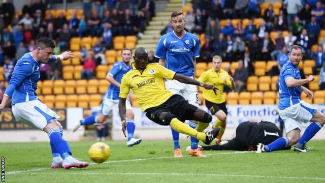 Michael O'Halloran hammers St Johnstone in front