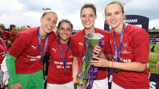 World Cup finalists celebrate Arsenal victory