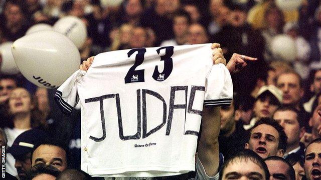 Campbell Spurs fan reaction