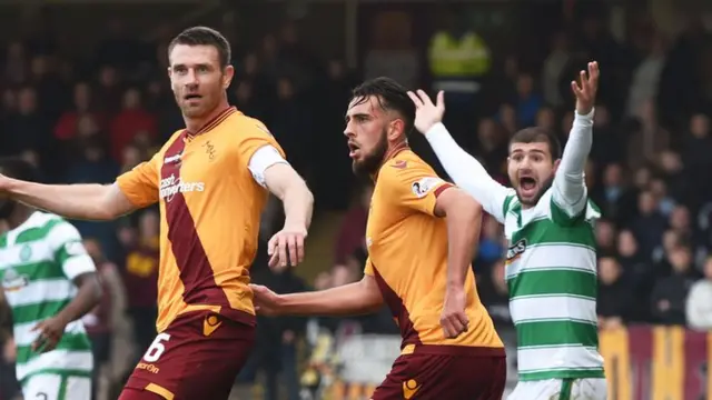 Celtic appeal for handball