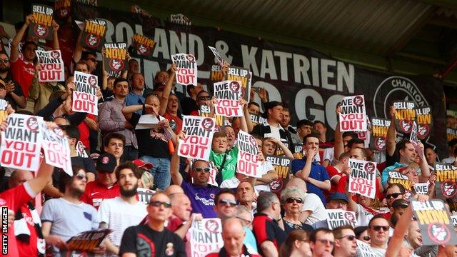 Charlton protesters