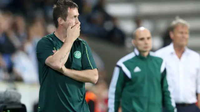 Ronny Deila reacts