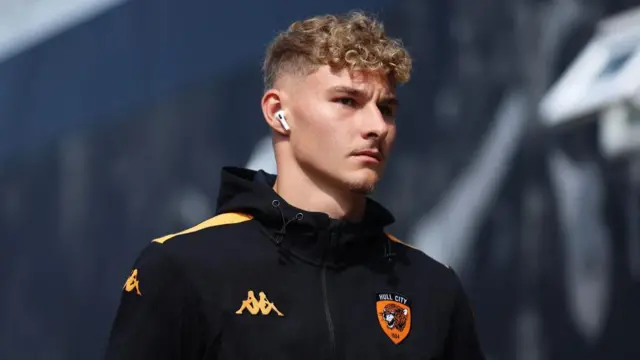 Carl Rushworth in Hull training kit