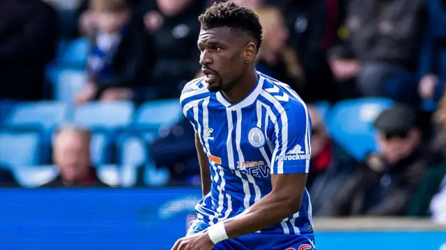 Aaron Tshibola