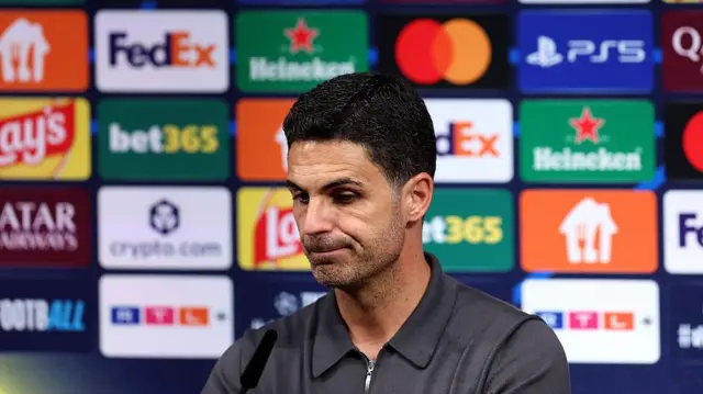 Mikel Arteta speaks to the media