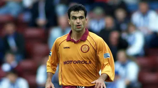 Roberto Martinez in action for Motherwell