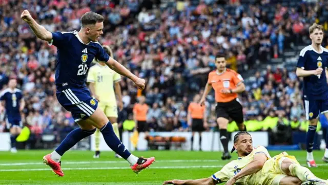 Shankland scores against Curacuo