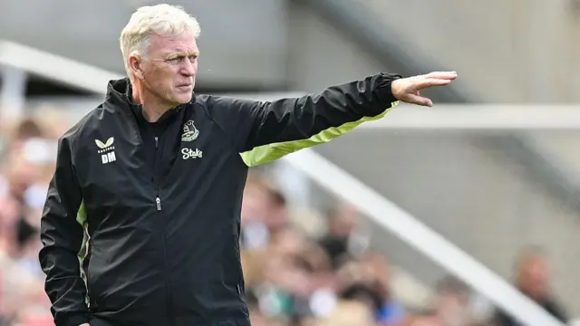 David Moyes managing Everton