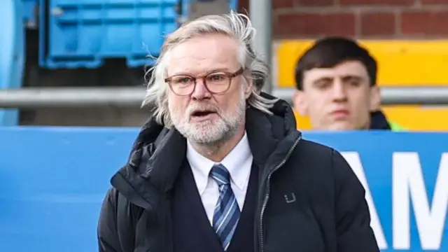 Dundee manager Steven Pressley