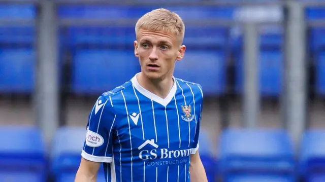 Matt Smith in action for St Johnstone