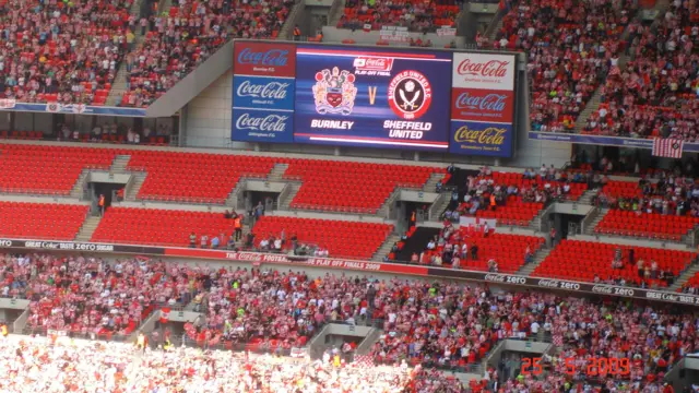 An image of the Wembley crowd at the 2009 play-off final between Burnley and Sheffield United