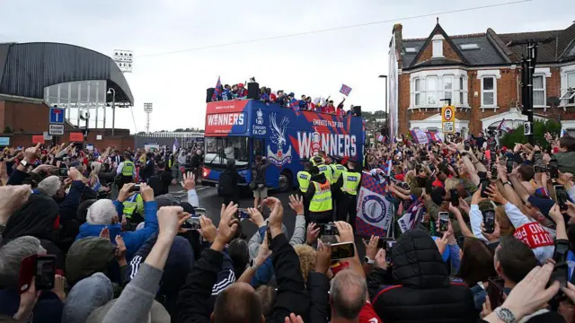 FA Cup open bus parade