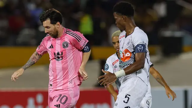 Lionel Messi and Richard King