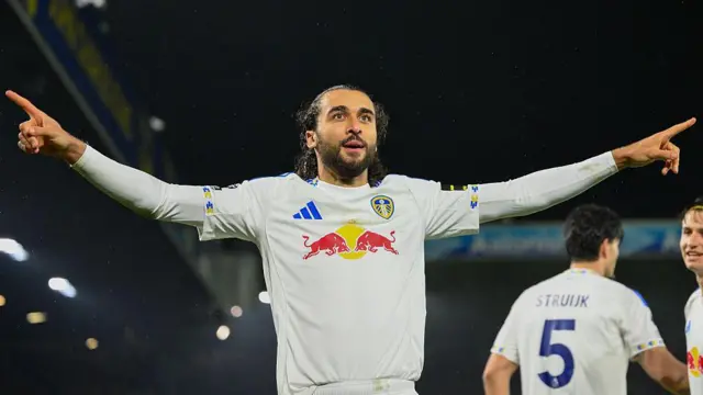 Dominic Calvert-Lewin celebrates a goal