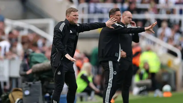 Newcastle United head coach Eddie Howe reacts on the sidelines