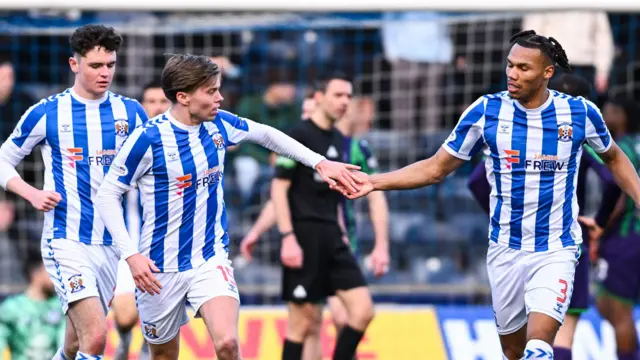 Kilmarnock's Fraser Murray celebrates with Corrie Ndaba scoring to make it 1-1 