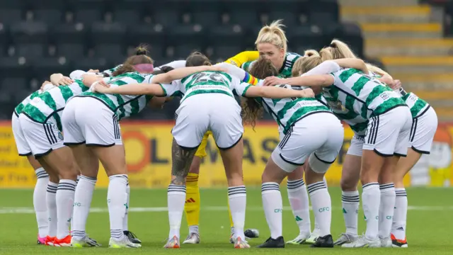 Celtic players huddle