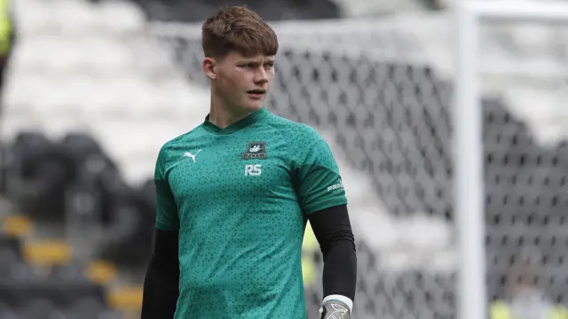 Plymouth Argyle keeper Zak Baker during the warm up before Championship Match between Hull City and Plymouth Argyle at MKM Stadium