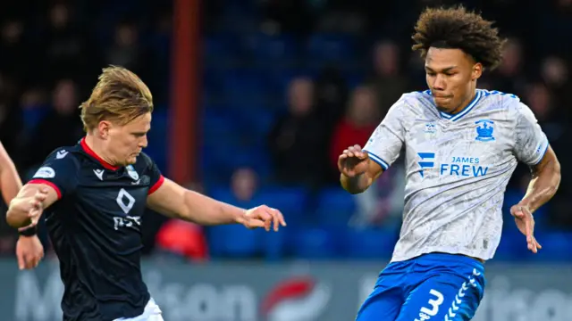 Ross County's Alex Samuel and Kilmarnock's Corrie Ndaba