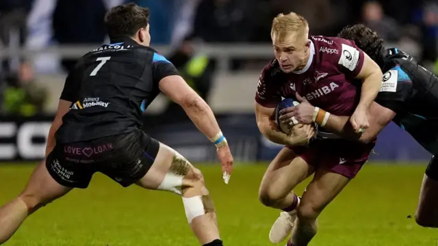Rory Darge playing for Glasgow Warriors against Sale Sharks