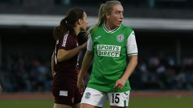 Lia Tweedie