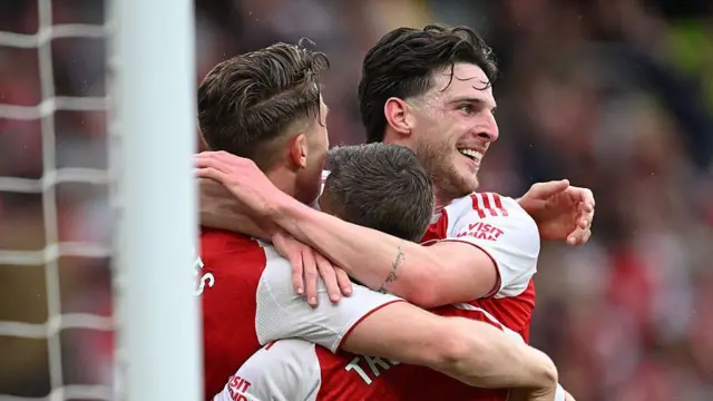 Arsenal players celebrating