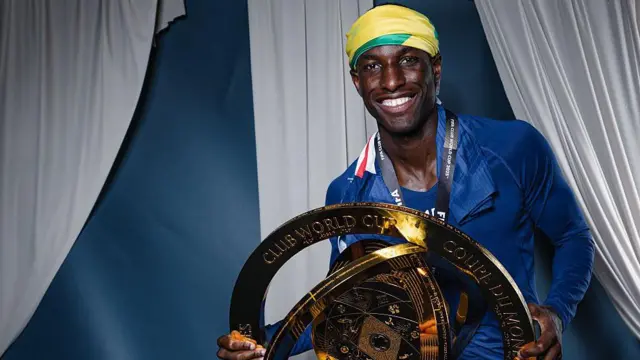 Nicolas Jackson with the Club World Cup trophy