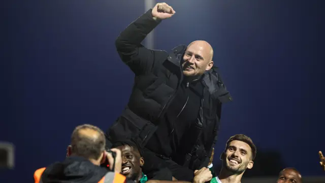 hibs manager david gray