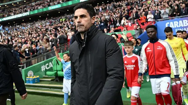 Mikel Arteta leading Arsenal out at Wembley before the Carabao Cup final