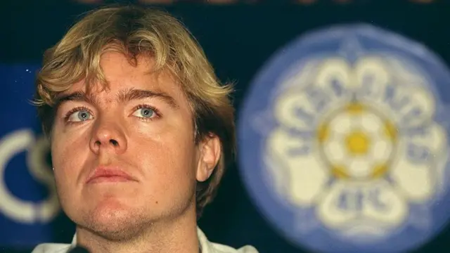 Tomas Brolin signing for Leeds United