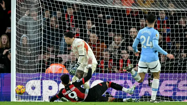 Evanilson scores for Bournemouth against Manchester City in November 2024