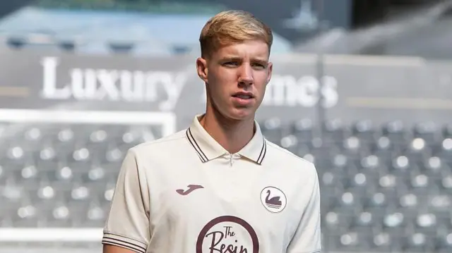 Kaelan Casey in Swansea training kit