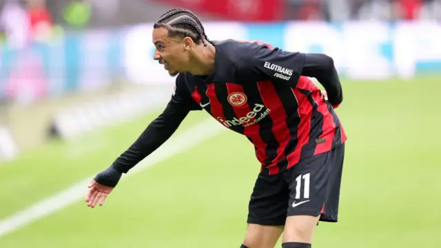 Hugo Ekitike of Eintracht Frankfurt celebrates