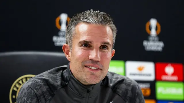 Robin Van Persie graphic