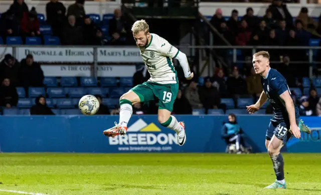 Adam Le Fondre scores Hibs' second goal