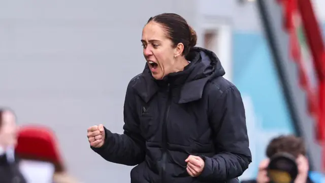 Rangers Head Coach Jo Potter celebrates as Chelsea Cornet scores to make it 3-2 during a ScottishPower Scottish Women's Premier League match between Celtic and Rangers at the ZLX Stadium