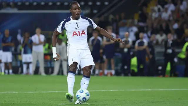 Mathys Tel steps up to take penalty
