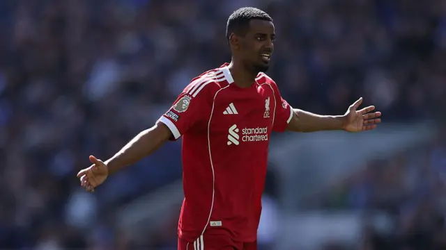 Alexander Isak of Liverpool during the Premier League match between Everton and Liverpool