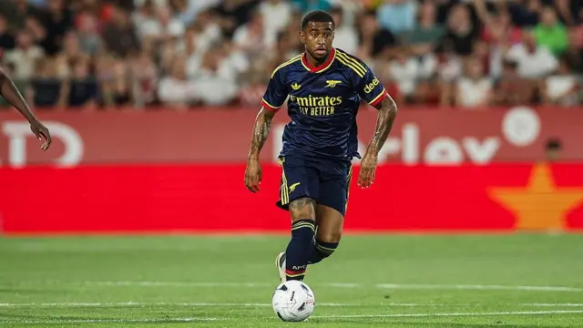 Reiss Nelson in action for Arsenal