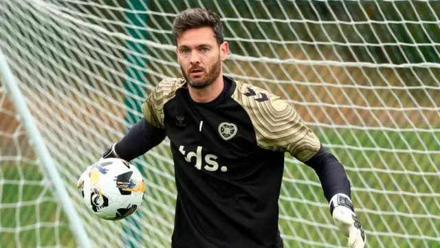 Craig Gordon in training with Hearts