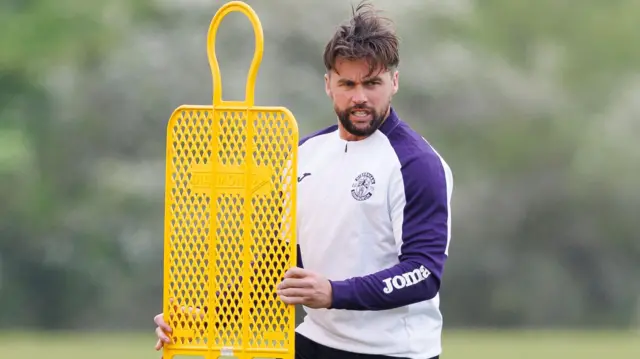 Darren McGregor