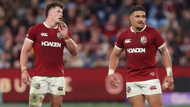 Huw Jones and Sione Tuipulotu