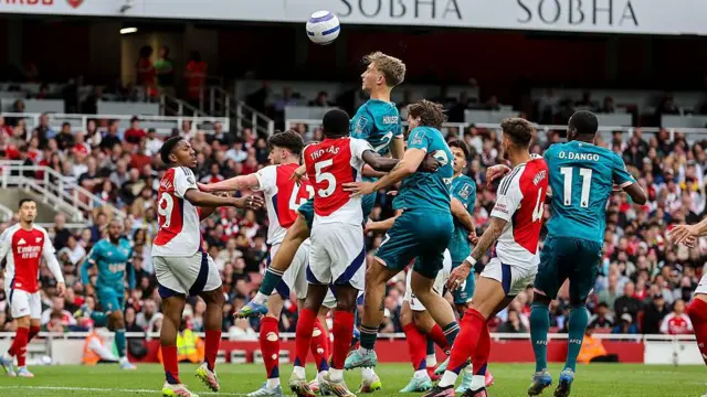 Dean Huijsen heads in the equaliser for Bournemouth at Arsenal
