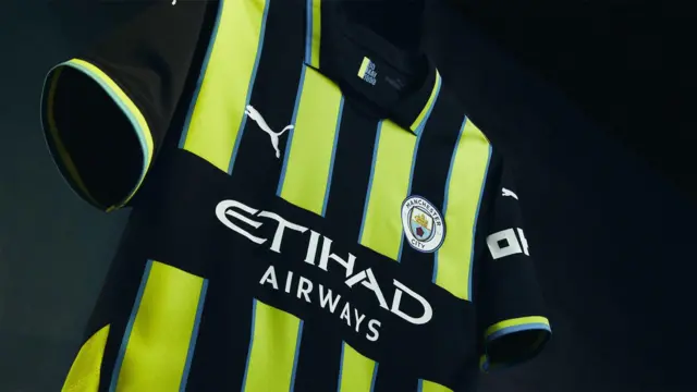 Manchester City 2024/25 away kit