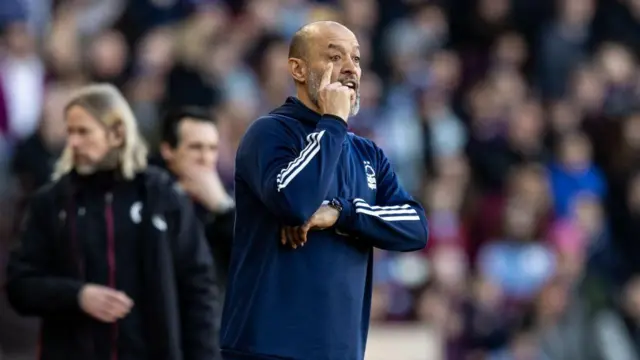 Nottingham Forest's manager Nuno Espirito Santo gestures during the Premier League match between Aston Villa and Nottingham Forest