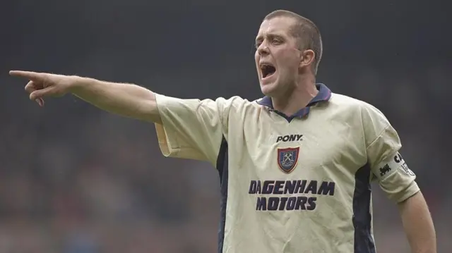 Julian Dicks playing for West Ham in 1996